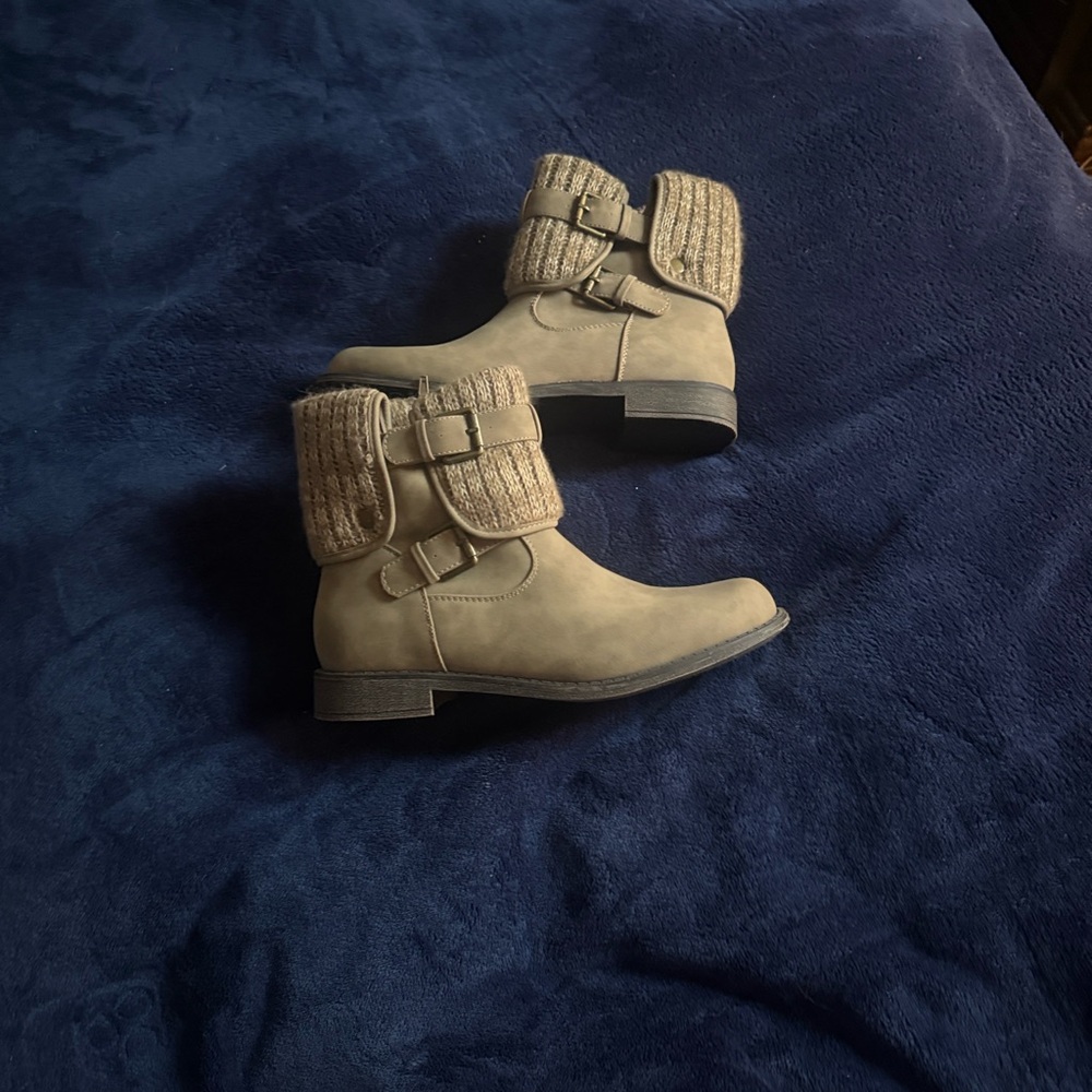 Tan Ankle Boots with Knit Cuff - Picture 2 of 4